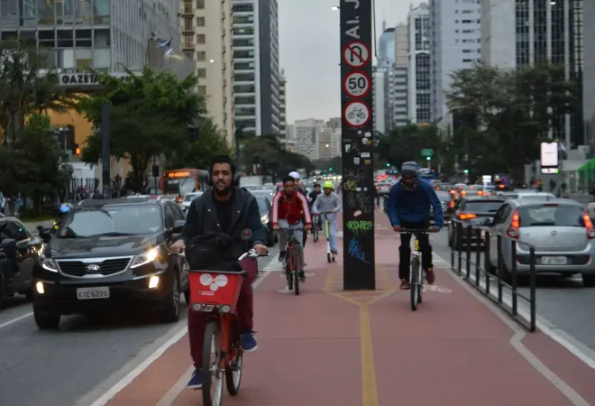 rvrsa_abr_ebc_mobilidade_urbana_9