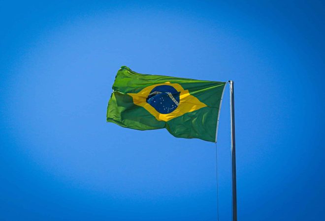 bandeira brasil unsplash