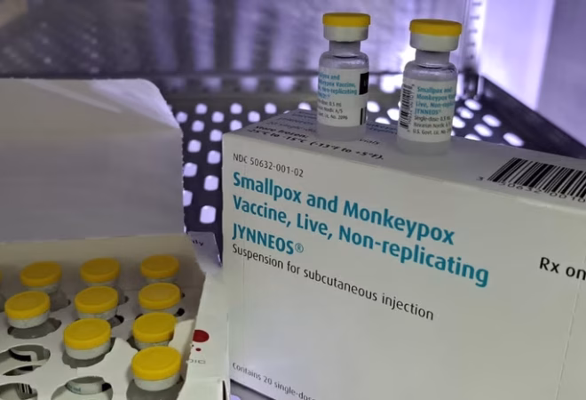 saúde_mpox_smallpox_kit