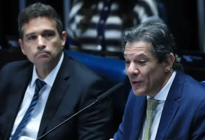 sessao_senado_-17-e1697042873892