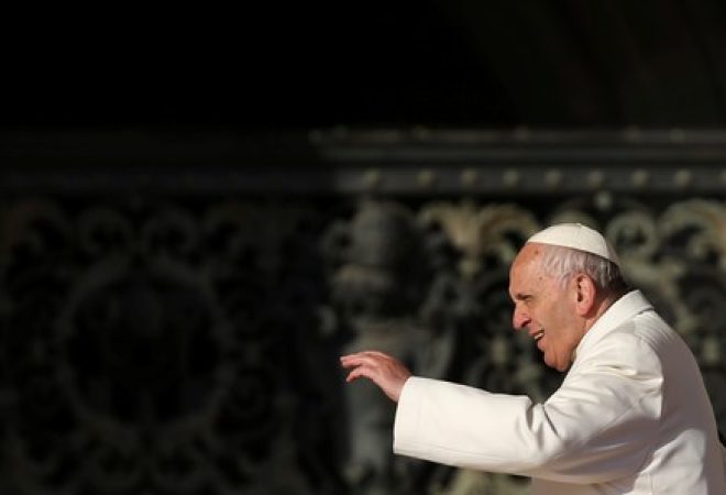 Papa Franciso na praça São Pedro, no Vaticano
