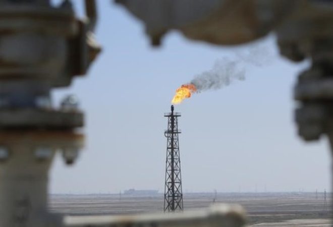 Refinaria de al-Shuaiba, em Basra, no Iraque