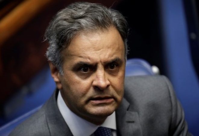 Senador Aécio Neves durante sessão do Senado em Brasília