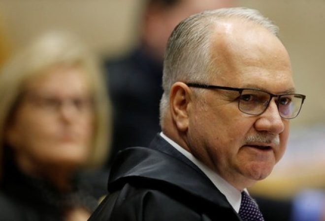 Ministro Edson Fachin durante sessão do STF