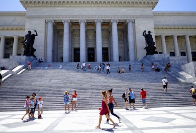 Turistas em Havana