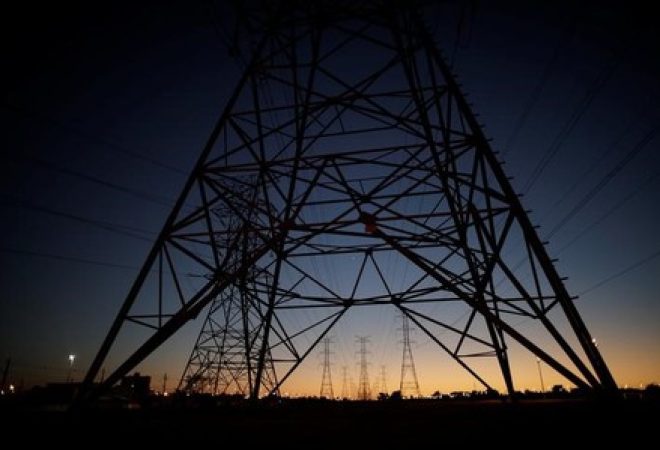 Linhas de transmissão de energia