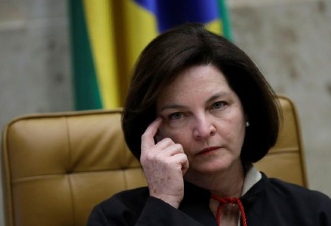 Procuradora-geral Raquel Dodge durante sessão do STF
