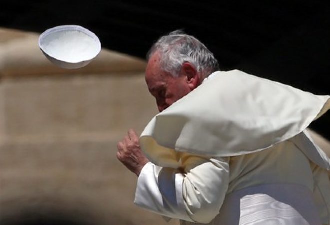 Papa Francisco durante audiência na Praça de São Pedro, no Vaticano