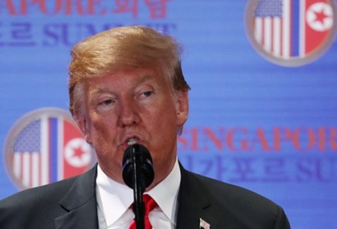 Presidente dos Estados Unidos, Donald Trump, durante coletiva de imprensa em Cingapura