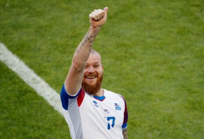Meia da Islândia Aron Gunnarsson