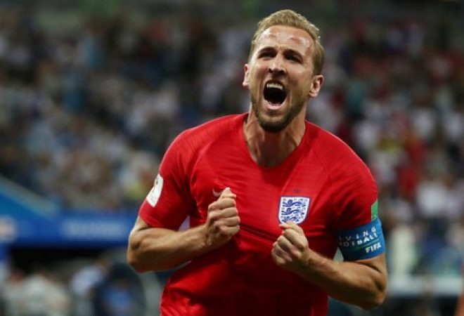 Harry Kane comemora gol marcado pela Inglaterra contra a Tunísia em Volgogrado