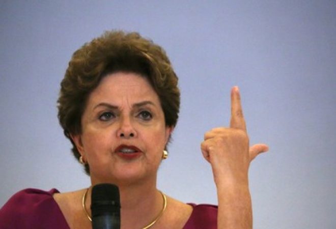 Ex-presidente Dilma Rousseff durante entrevista coletiva no Rio de Janeiro