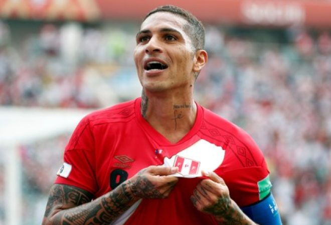 Atacante peruano Paolo Guerrero