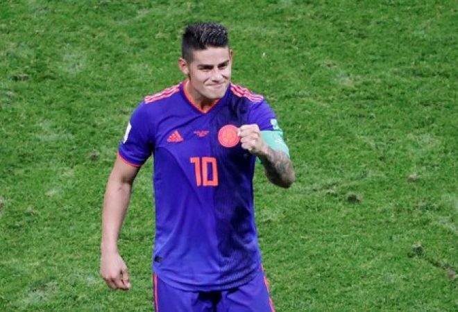 James Rodríguez comemora gol da Colômbia