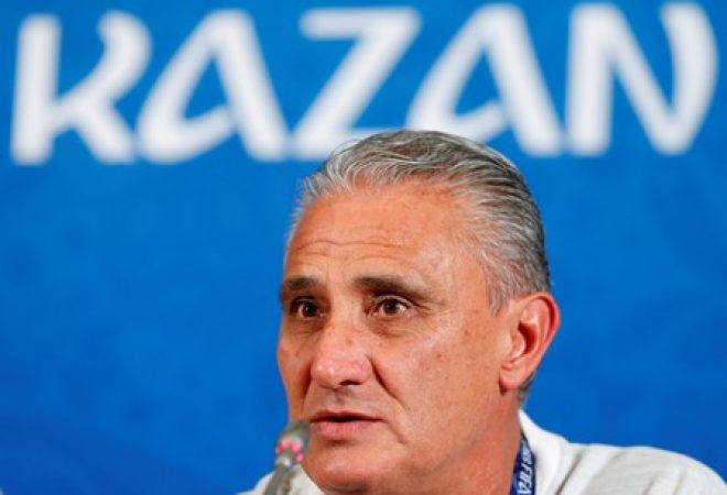 Tite concede entrevista coletiva