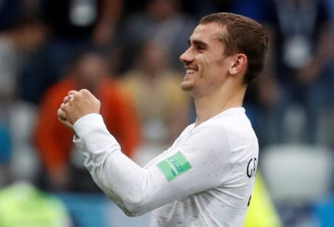 Griezmann comemora vitória da França