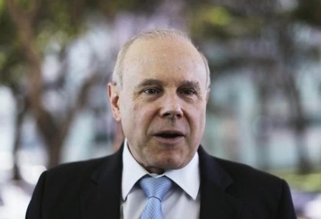 Mantega em Brasília