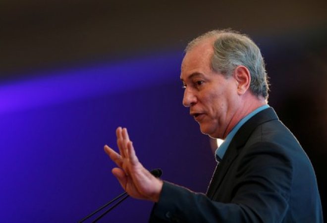 Candidato do PDT, Ciro Gomes, durante evento em Brasília