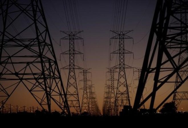 Linhas de transmissão de energia