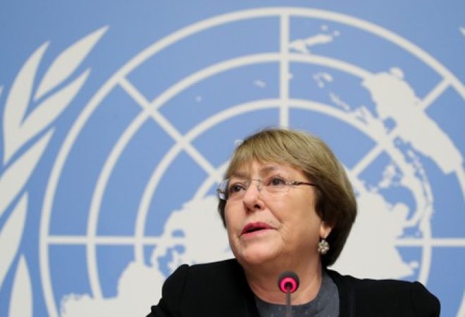 A alta comissária das Nações Unidas para os Direitos Humanos, Michelle Bachelet, durante coletiva de imprensa em Genebra, na Suíça
