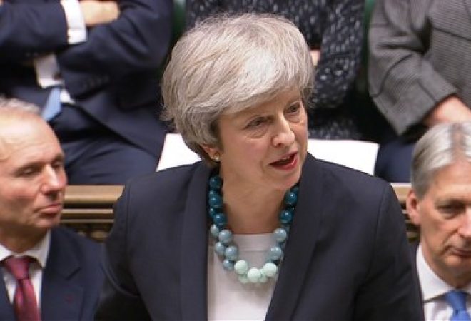 Theresa May faz discurso no Parlamento