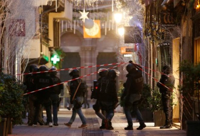 Policiais franceses realizam operação em Estrasburgo