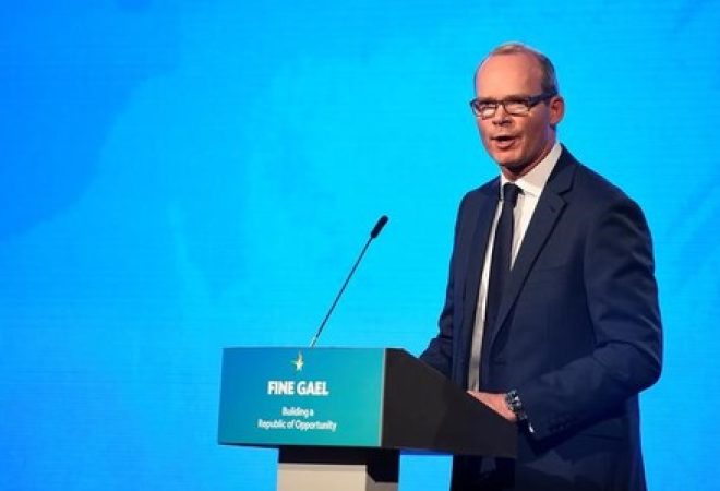 Ministro das Relações Exteriores da Irlanda, Simon Coveney, durante evento em  Ballyconnell, na Irlanda