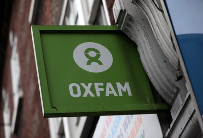 Filial da organização de caridade Oxfam em Londres, Reino Unido