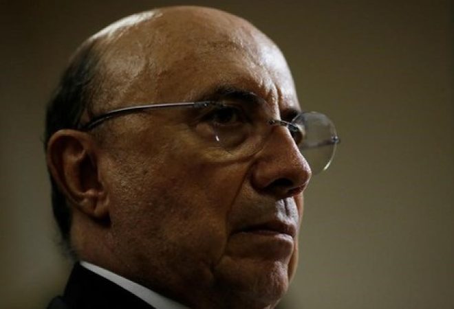 Ministro da Fazenda, Henrique Meirelles, durante reunião em Brasília