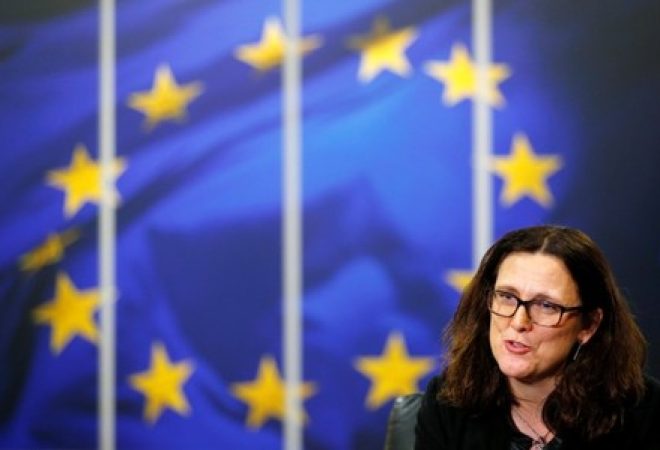 Comissária de Comércio da União Europeia, Cecilia Malmstrom, durante entrevista com a Reuters em Bruxelas, na Bélgica