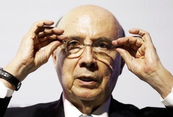 Ministro da Fazenda, Henrique Meirelles, em confrência em São Paulo