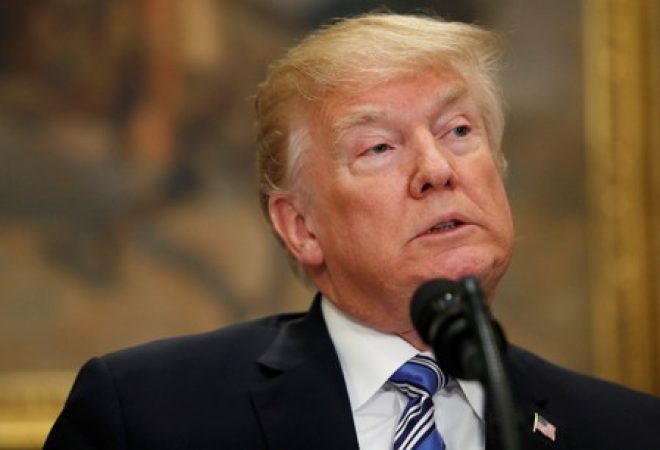 Trump assina regras sobre importação de aço e alumínio na Casa Branca
