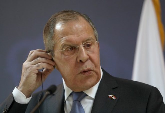 Ministro de Relações Exteriores da Rússia, Sergey Lavrov, durante coletiva de imprensa em Belgrado, na Sérvia