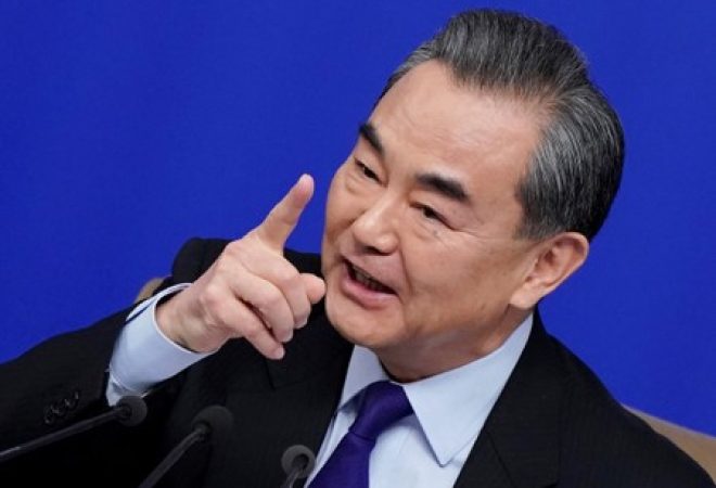 Ministro de Relações Exteriores da China, Wang Yi, durante coletiva de imprensa em Pequim