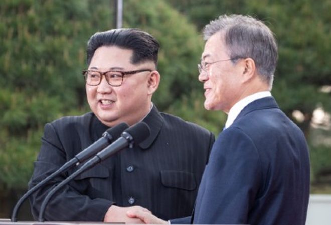 Presidente sul-coreano, Moon Jae-in, e líder da Coreia do Norte, Kim Jong Un