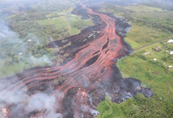 Lava do vulcão Kilauea, no Havaí