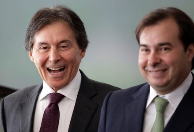 Presidente do Senado, Eunício Oliveira, e presidente da Câmara dos Deputados, Rodrigo Maia, durante cerimônia em Brasília
