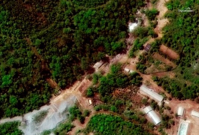 Imagem de satélite da instalação de testes nucleares norte-coreana de Punggye-ri em Hamgyong, Coreia do Norte