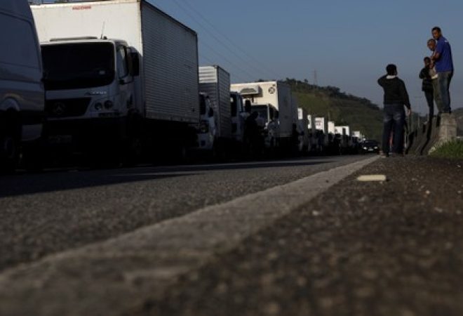 Bloqueio de caminhoneiros no Rio de Janeiro