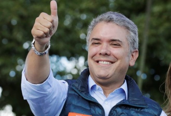 Candidato de direita à Presidência da Colômbia, Ivan Duque, durante evento de campanha em Bogotá