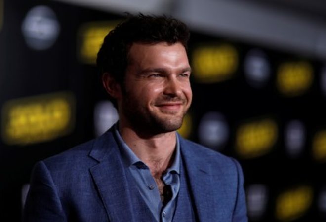 Ator Alden Ehrenreich na pré-estreia de "Han Solo: Uma História Star Wars" em Paris