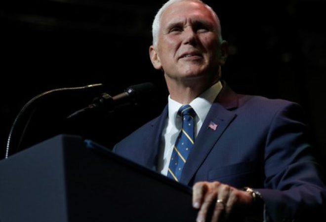 Vice-presidente dos Estados Unidos, Mike Pence, discursa em Indiana