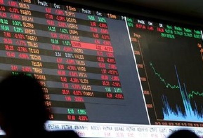 Telão com cotações na BM&F Bovespa, em São Paulo