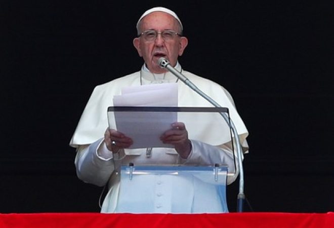 Papa Francisco na Praça São Pedro