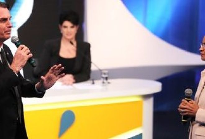 Candidatos à Presidência Bolsonaro e Marina em debate promovido pela RedeTV