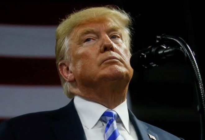 Presidente dos Estados Unidos, Donald Trump, durante comício em Charleston