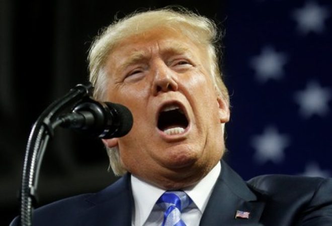 Presidente dos Estados Unidos, Donald Trump, durante comício em Charleston