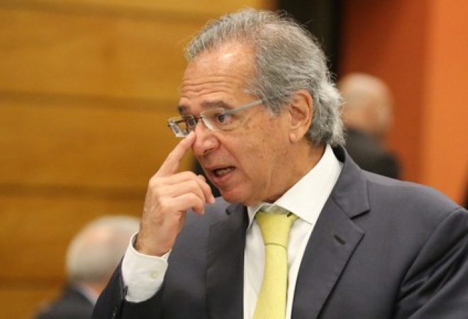 Paulo Guedes, coordenador do programa econômico de Jair Bolsonaro, em evento no Rio de Janeiro, Brasil