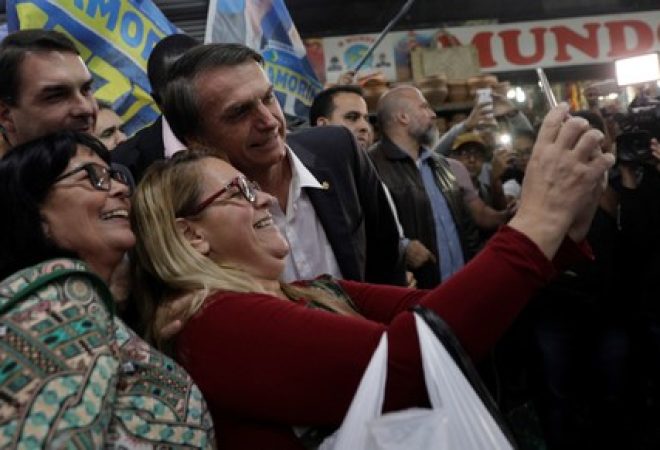 Candidato do PSL à Presidência, Jair Bolsonaro, durante ato de campanha no Rio de Janeiro