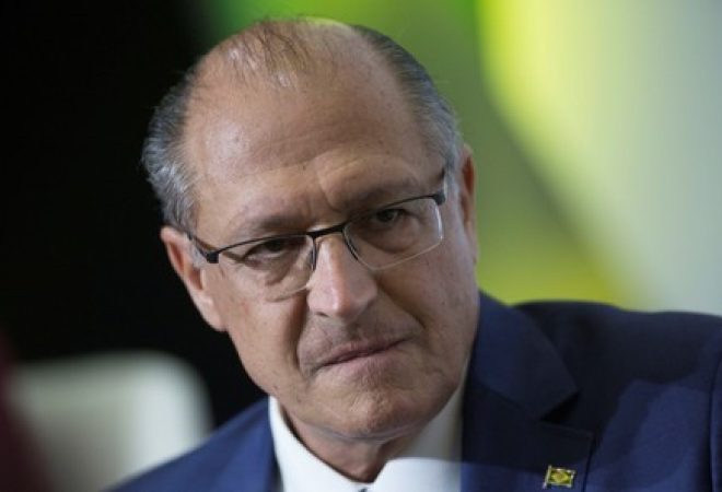 Geraldo Alckmin, pré-candidato à Presidência da República, durante debate em Brasília
